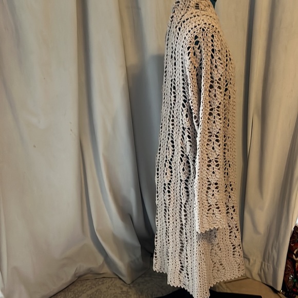 J.Jill creamy khaki crochet topper/sweater duster - Picture 5 of 7